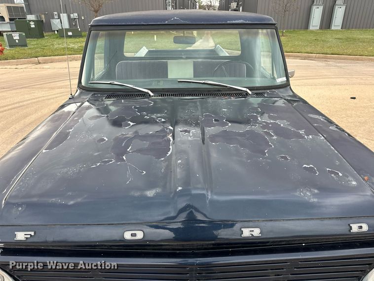 image for item EJ8521 1967 Ford F100 pickup truck