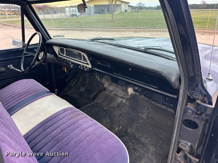 image for item EJ8521 1967 Ford F100 pickup truck