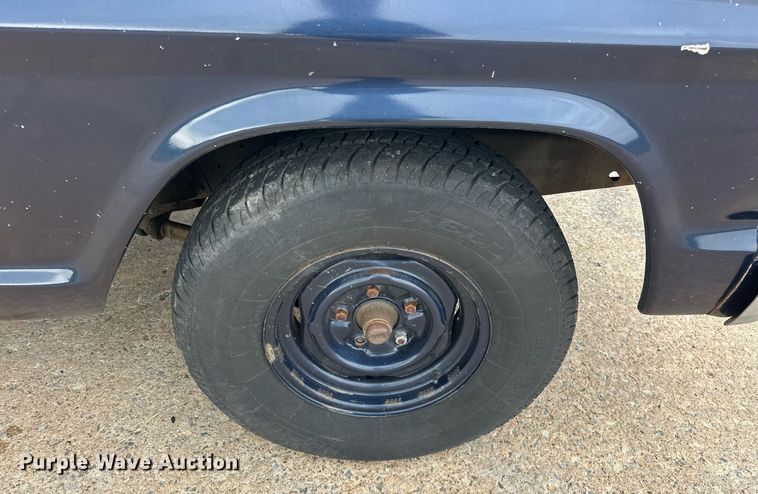 image for item EJ8521 1967 Ford F100 pickup truck