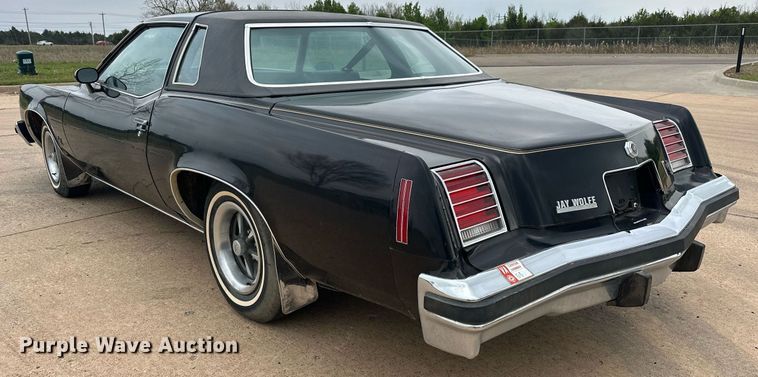 image for item EJ8522 1976 Pontiac Grand Prix 