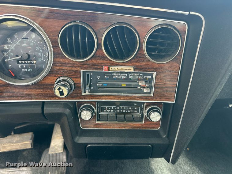 image for item EJ8522 1976 Pontiac Grand Prix 