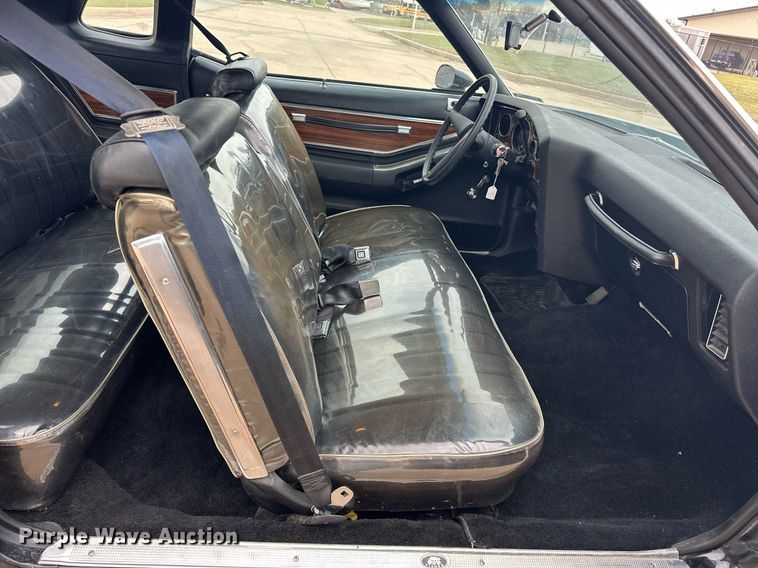 image for item EJ8522 1976 Pontiac Grand Prix 