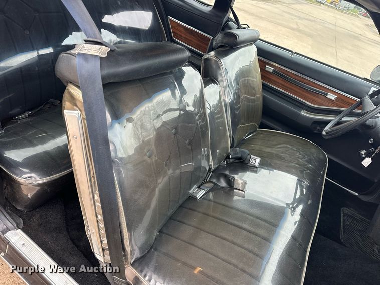 image for item EJ8522 1976 Pontiac Grand Prix 