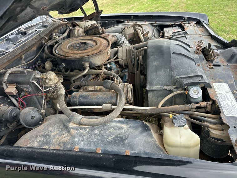 image for item EJ8522 1976 Pontiac Grand Prix 