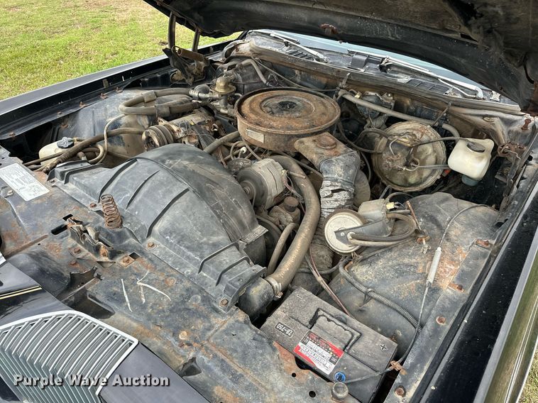 image for item EJ8522 1976 Pontiac Grand Prix 