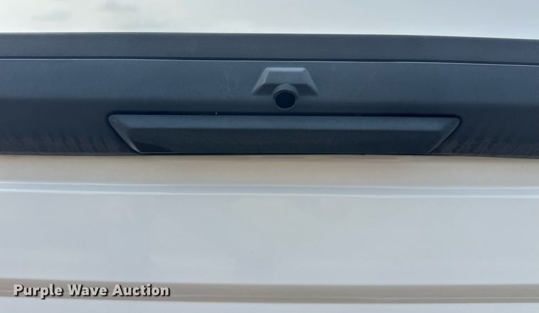 image for item EJ8526 2017 Ford F250 pickup truck bed