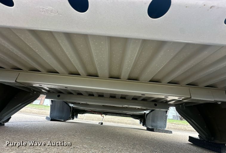 image for item EJ8527 2024 Ford F350 pickup truck bed