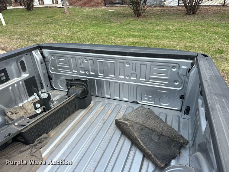 image for item EJ8527 2024 Ford F350 pickup truck bed