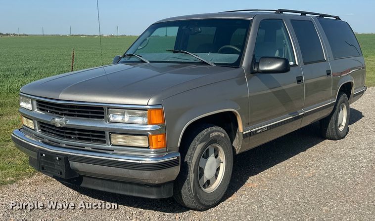 image for item EJ8658 1998 Chevrolet Suburban 1500 SUV