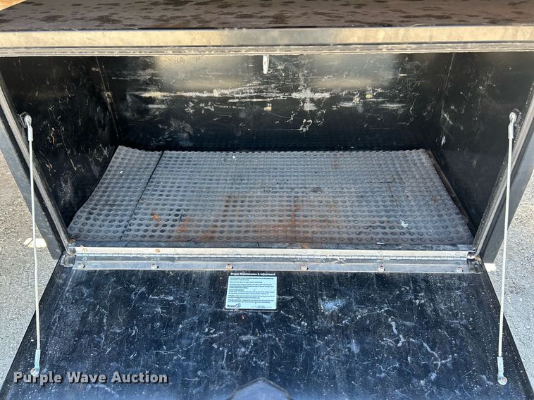 image for item EK2708 2002 Ford F450 Super Duty flatbed truck