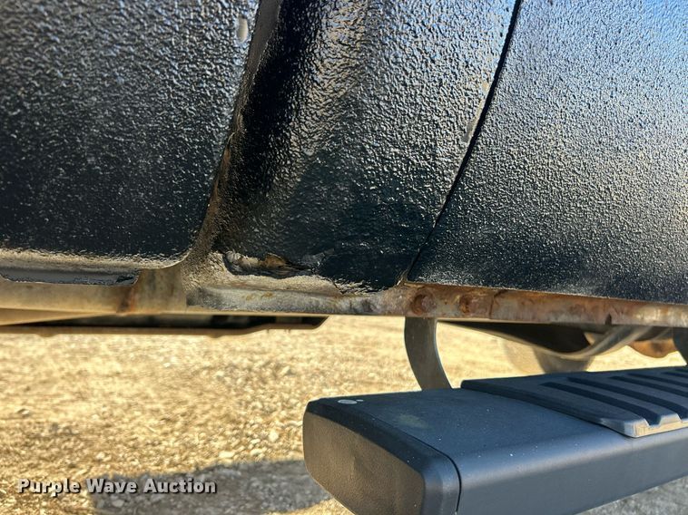 image for item EK2709 2014 Ford F350 Super Duty Lariat Crew Cab pickup truck