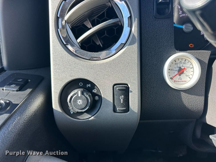 image for item EK2709 2014 Ford F350 Super Duty Lariat Crew Cab pickup truck