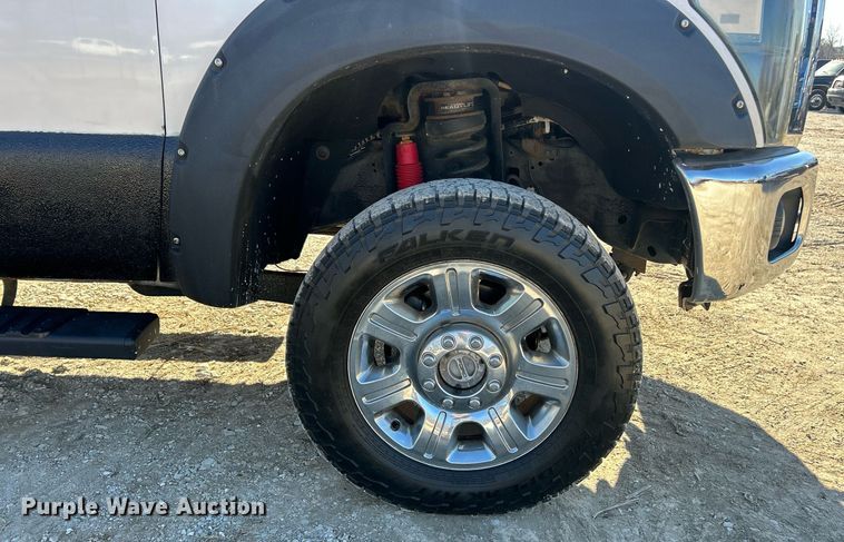 image for item EK2709 2014 Ford F350 Super Duty Lariat Crew Cab pickup truck