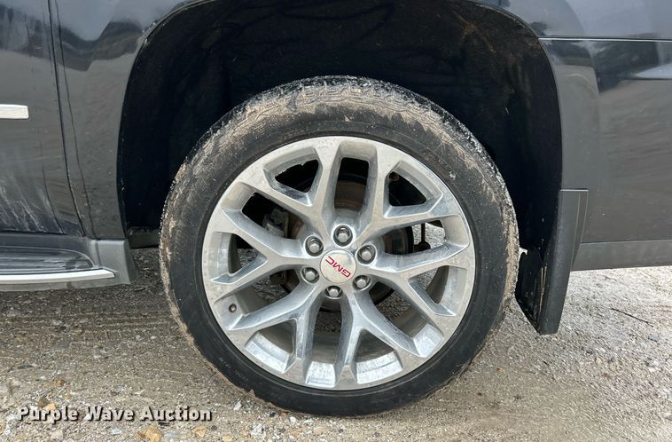 image for item EK2841 2015 GMC Yukon XL Denali SUV