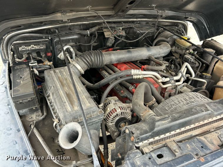 image for item EK2842 2002 Jeep Wrangler SUV