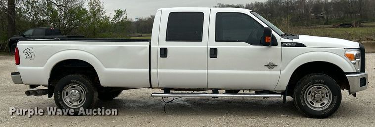 image for item EK2843 2011 Ford F350 Super Duty Crew Cab pickup truck