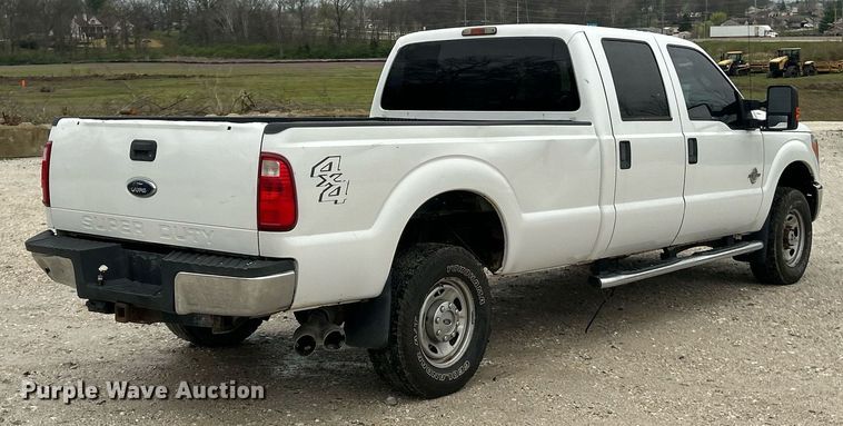 image for item EK2843 2011 Ford F350 Super Duty Crew Cab pickup truck