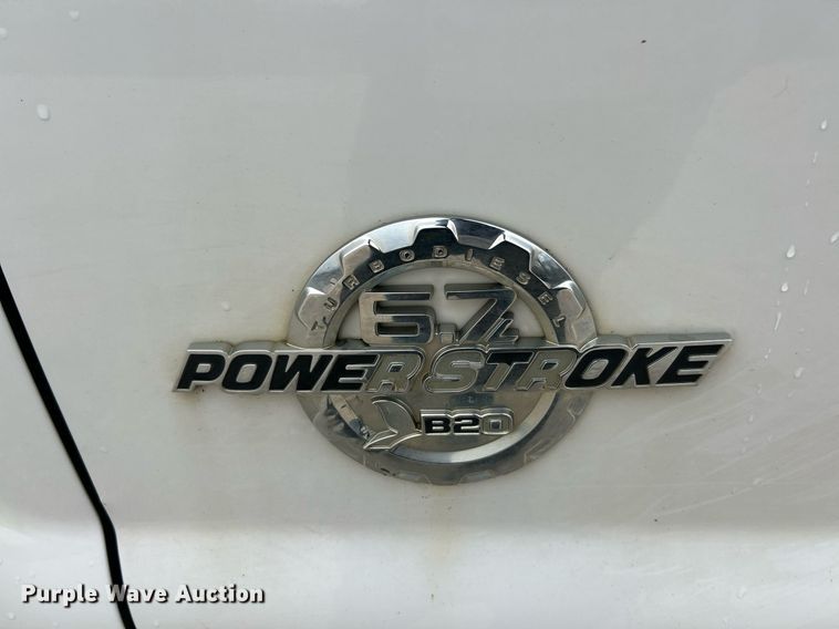 image for item EK2843 2011 Ford F350 Super Duty Crew Cab pickup truck