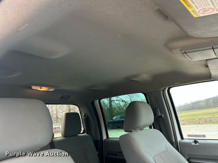 image for item EK2843 2011 Ford F350 Super Duty Crew Cab pickup truck