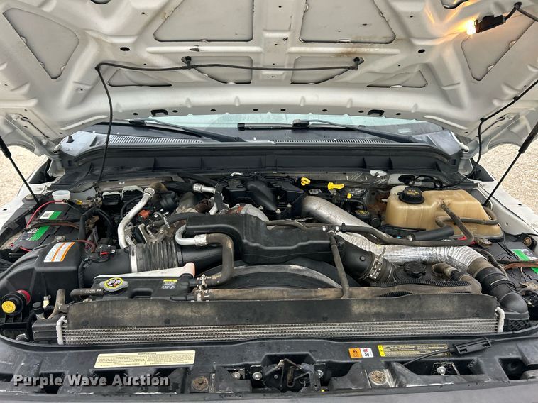 image for item EK2843 2011 Ford F350 Super Duty Crew Cab pickup truck