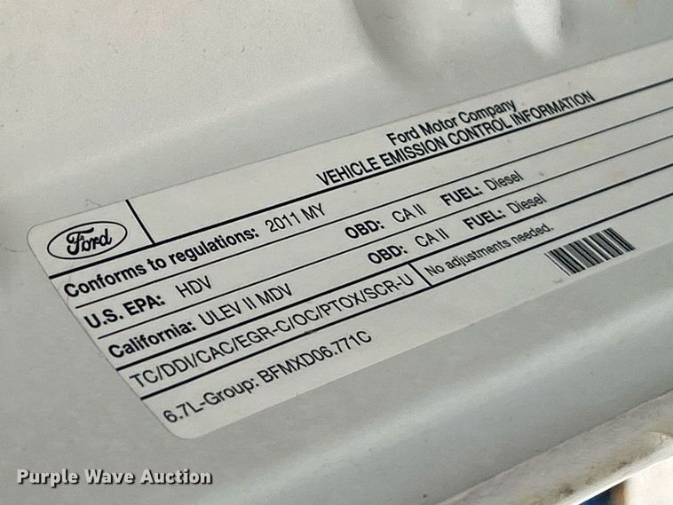 image for item EK2843 2011 Ford F350 Super Duty Crew Cab pickup truck