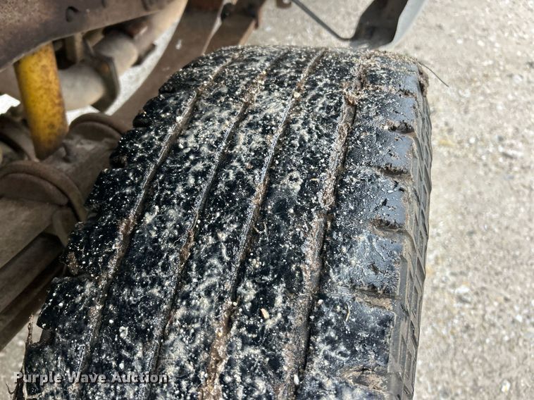 image for item EK2843 2011 Ford F350 Super Duty Crew Cab pickup truck