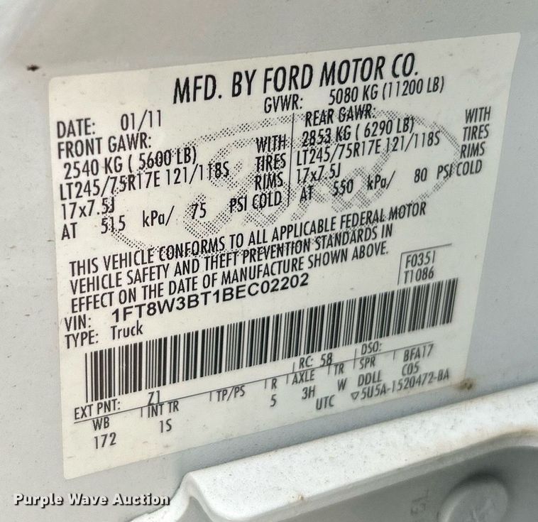 image for item EK2843 2011 Ford F350 Super Duty Crew Cab pickup truck