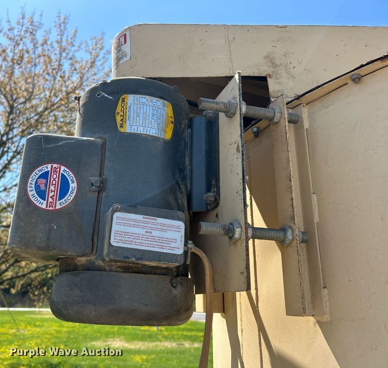 image for item EK2852 NBE Whirlwind feed mixer