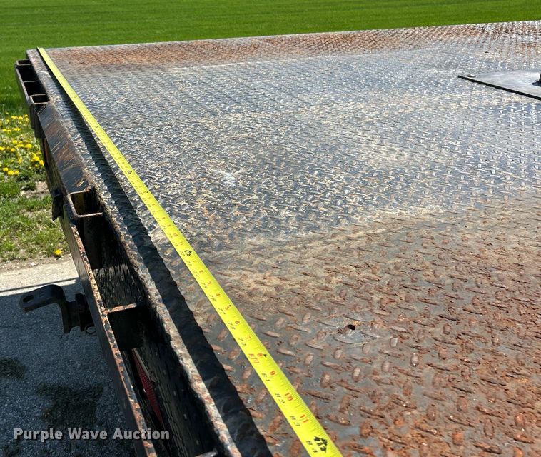 image for item EK2853 2003 Ford F550  Super Duty XL flatbed truck