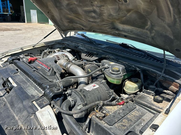 image for item EK2853 2003 Ford F550  Super Duty XL flatbed truck