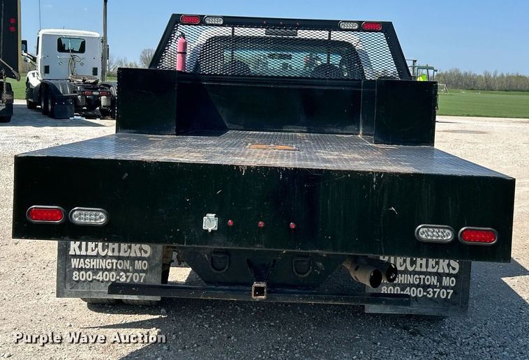 image for item EK2854 2008 Ford F550 Super Duty XL Ext. Cab flatbed truck