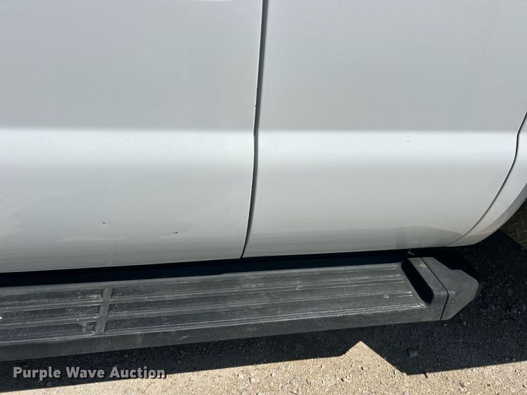 image for item EK2854 2008 Ford F550 Super Duty XL Ext. Cab flatbed truck