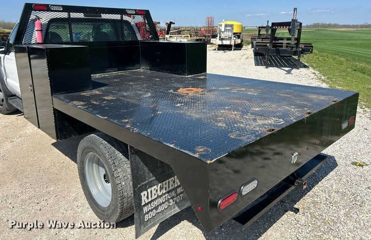 image for item EK2854 2008 Ford F550 Super Duty XL Ext. Cab flatbed truck