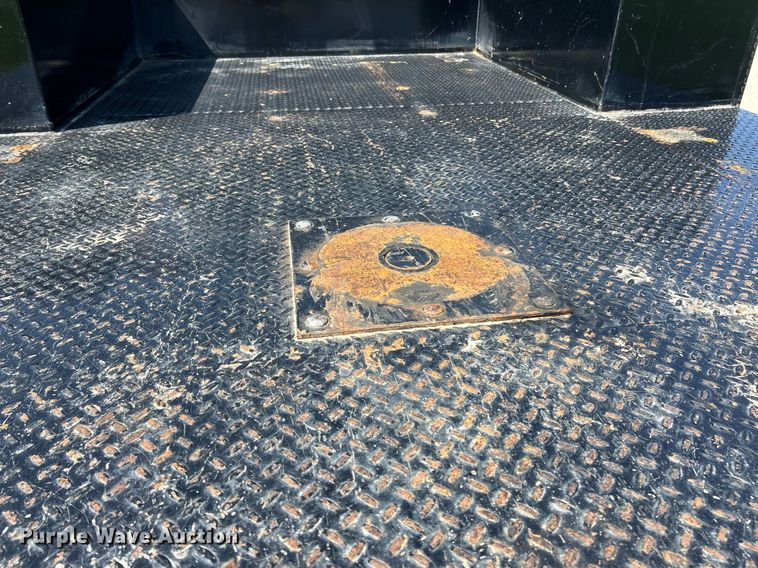 image for item EK2854 2008 Ford F550 Super Duty XL Ext. Cab flatbed truck