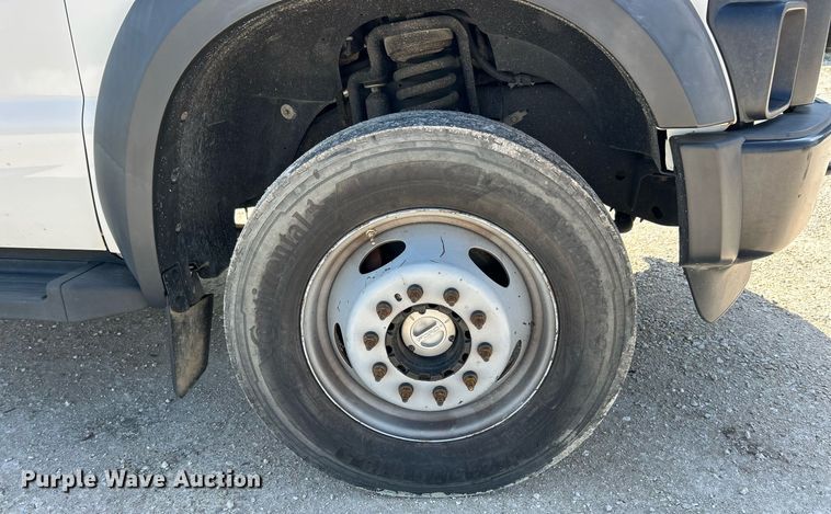 image for item EK2854 2008 Ford F550 Super Duty XL Ext. Cab flatbed truck