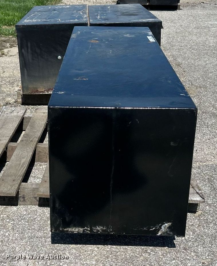 image for item EK2856 (3) toolboxes