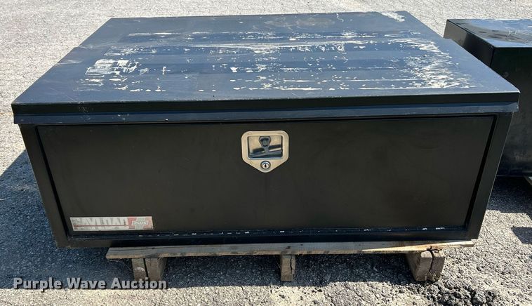 image for item EK2856 (3) toolboxes