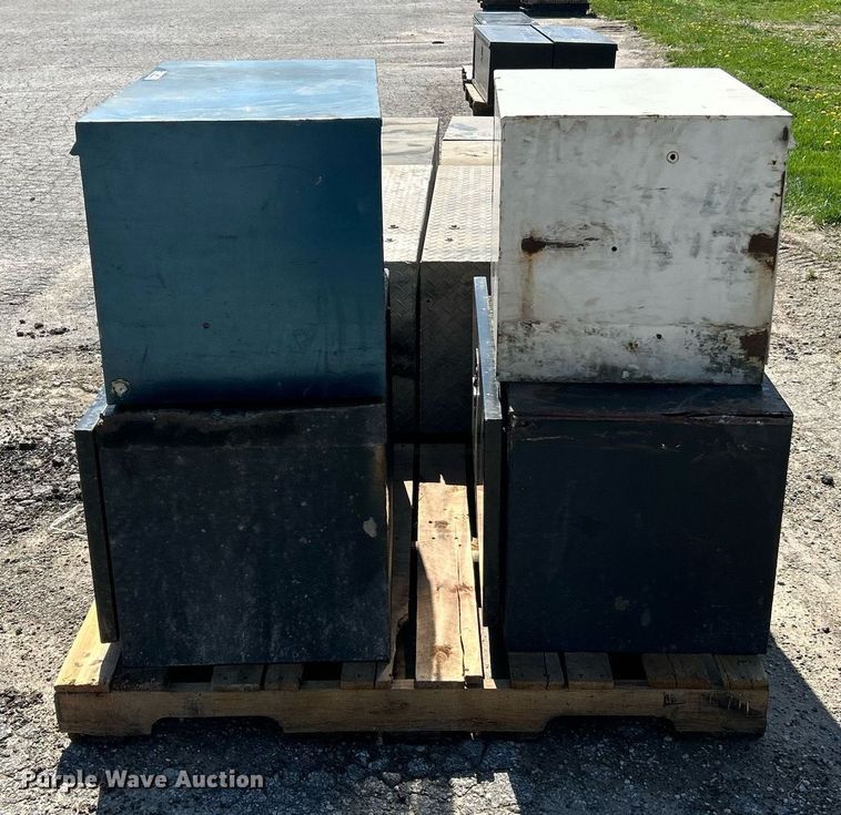 image for item EK2857 (9) toolboxes