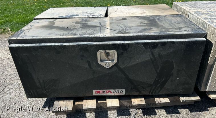 image for item EK2857 (9) toolboxes