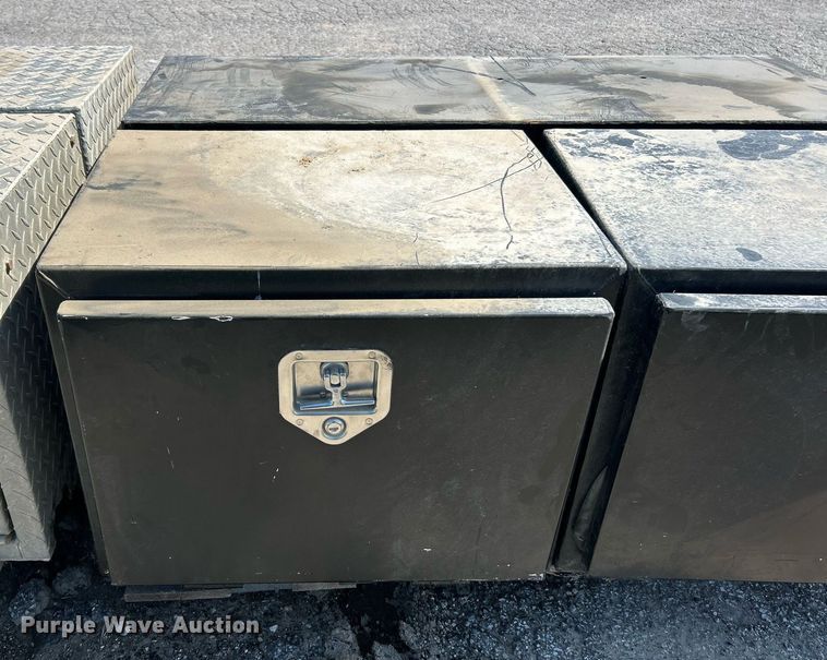 image for item EK2857 (9) toolboxes