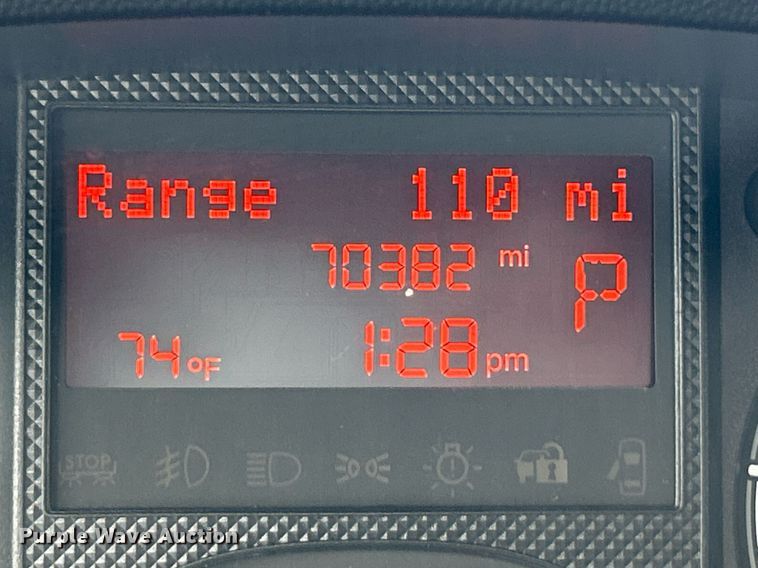 image for item EK2872 2017 Dodge ProMaster 1500 delivery van