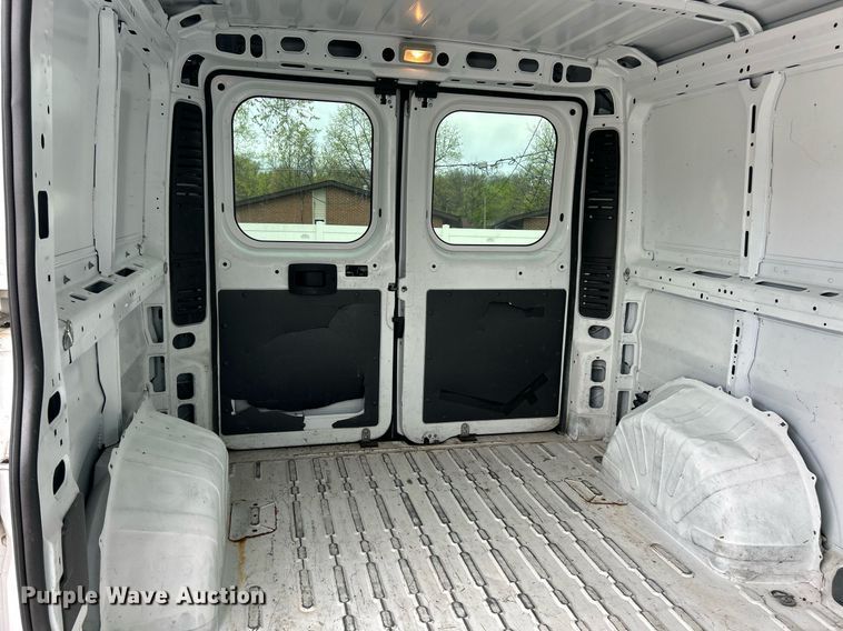 image for item EK2872 2017 Dodge ProMaster 1500 delivery van