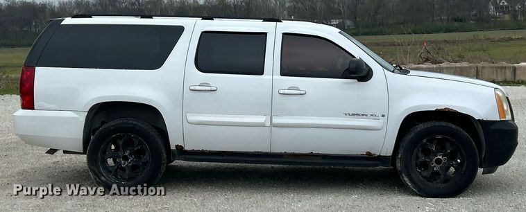 image for item EK2890 2007 GMC Yukon SUV