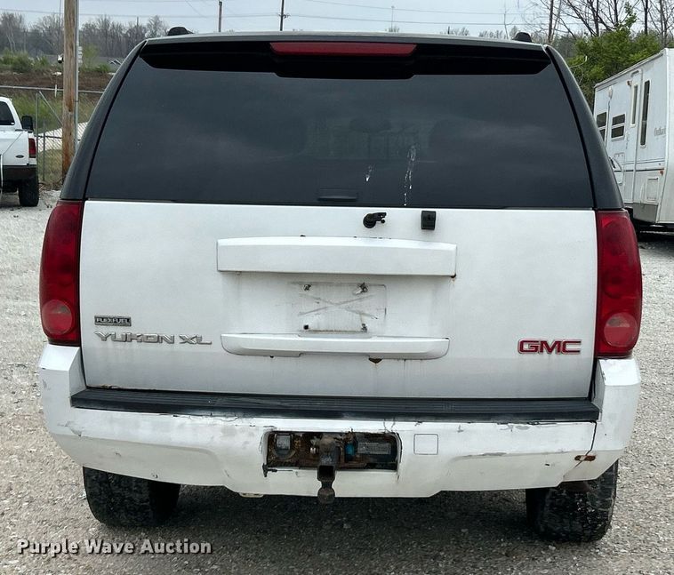 image for item EK2890 2007 GMC Yukon SUV