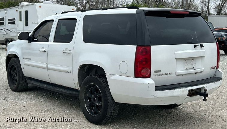 image for item EK2890 2007 GMC Yukon SUV