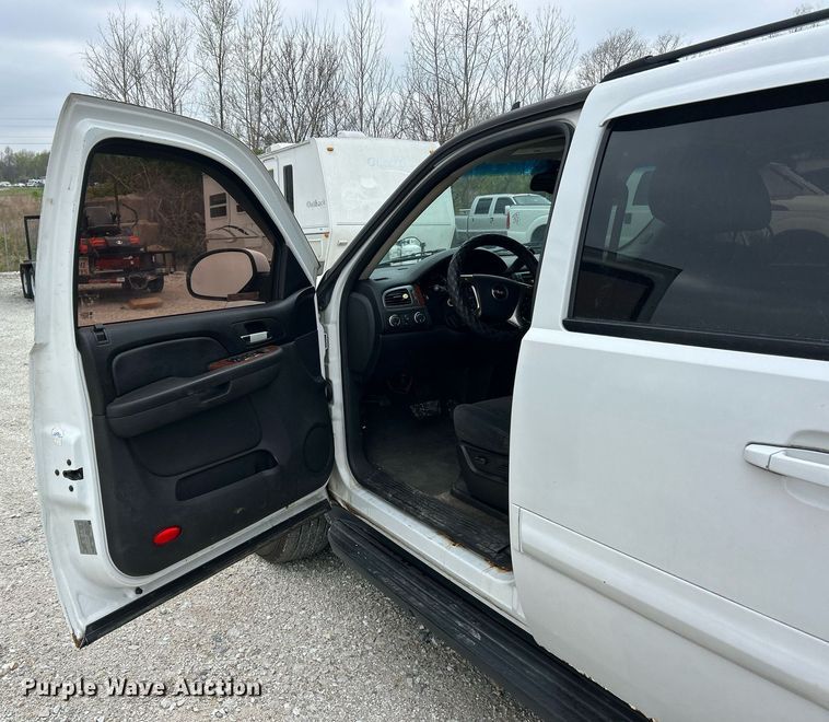 image for item EK2890 2007 GMC Yukon SUV