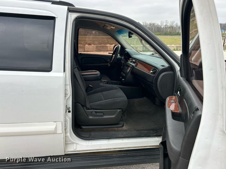 image for item EK2890 2007 GMC Yukon SUV