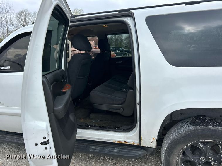 image for item EK2890 2007 GMC Yukon SUV