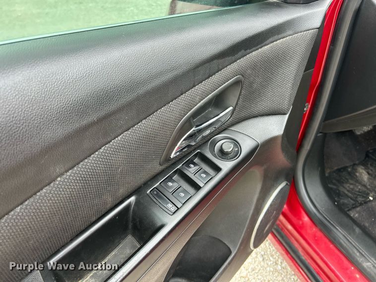 image for item EK2893 2011 Chevrolet Cruze LT 