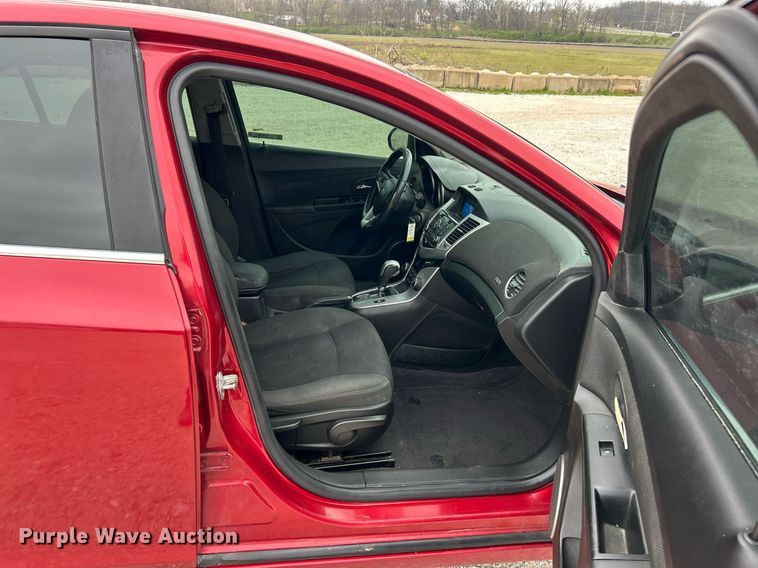 image for item EK2893 2011 Chevrolet Cruze LT 